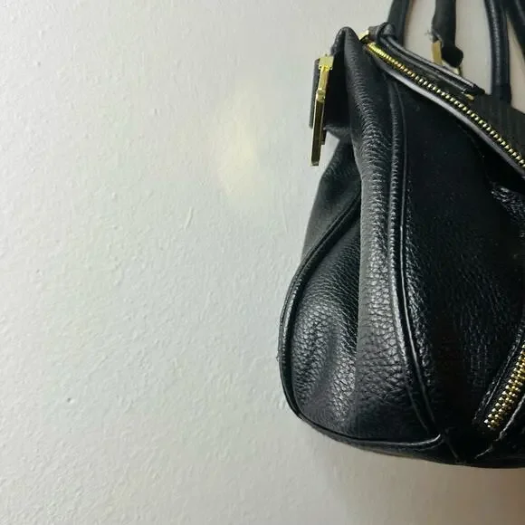 STEVE MADDEN Women's Black Embossed Faux Leather Gold Accent Handbag Purse - Picture 11 of 12